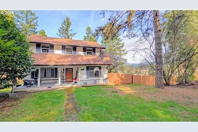 2110 E Main St, Cottage Grove, OR 97424 - Photo 1