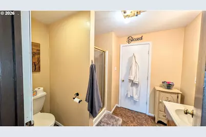 2110 E Main St, Cottage Grove, OR 97424 - Photo 28