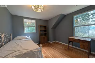 2110 E Main St, Cottage Grove, OR 97424 - Photo 18