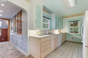 8015 SW 45th Ave, Portland, OR 97219 - Photo 12