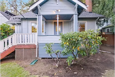 8015 SW 45th Ave, Portland, OR 97219 - Photo 4