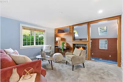 8015 SW 45th Ave, Portland, OR 97219 - Photo 16