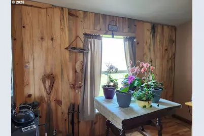 29388 Wrecking Yard Ln, Hines, OR 97738 - Photo 4