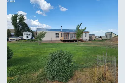 29388 Wrecking Yard Ln, Hines, OR 97738 - Photo 24