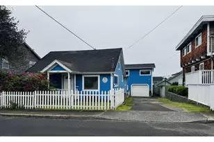 251 10th Ave, Seaside, OR 97138 - Photo 2