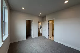 18404 SW Sugarloaf Ln, Beaverton, OR 97007 - Photo 4
