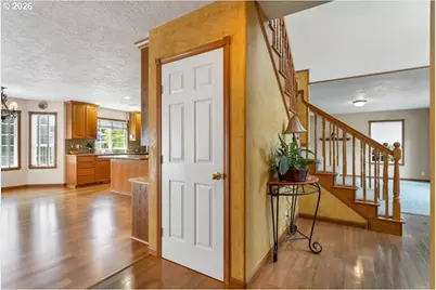 2734 Cindercone Ct SE, Salem, OR 97306 - Photo 32