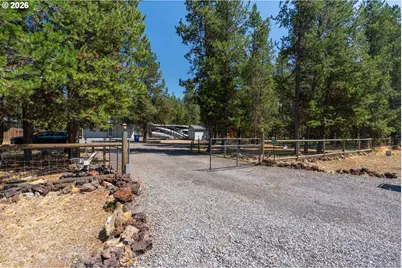 56132 Sandpiper Rd, Bend, OR 97707 - Photo 2