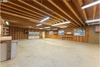 708 Heather Ln, Roseburg, OR 97471 - Photo 30