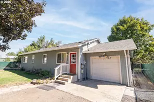 2707 N 4th St, La Grande, OR 97850 - Photo 2