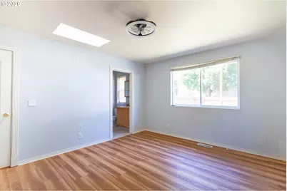 2707 N 4th St, La Grande, OR 97850 - Photo 18