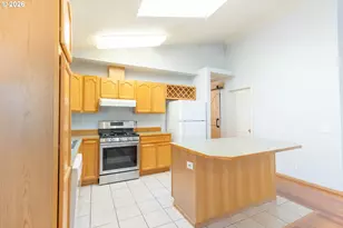2707 N 4th St, La Grande, OR 97850 - Photo 8