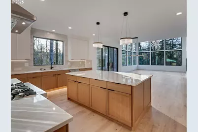 5010 Park Bluff Pl, Lake Oswego, OR 97035 - Photo 16