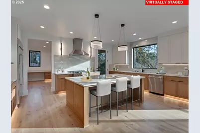 5010 Park Bluff Pl, Lake Oswego, OR 97035 - Photo 12