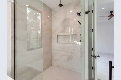 5010 Park Bluff Pl, Lake Oswego, OR 97035 - Photo 26