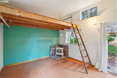 137 Cedar Ln, Wood Village, OR 97060 - Photo 26