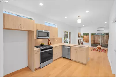 1418 N Jarrett St, Portland, OR 97217 - Photo 6