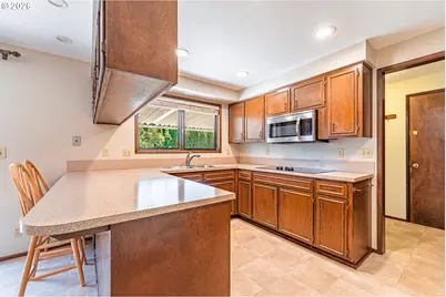 2053 Firth Ave, Springfield, OR 97477 - Photo 10
