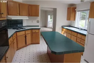 1605 Kristi Loop, Lakeside, OR 97449 - Photo 4