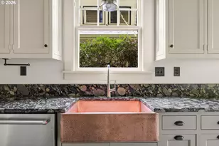 3247 NE Glisan St, Portland, OR 97232 - Photo 24