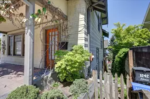 1244 Grand Ave, Astoria, OR 97103 - Photo 6