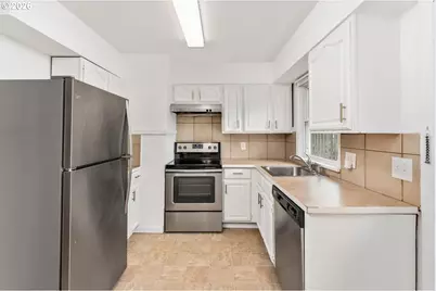 1435 NE Mason St, Portland, OR 97211 - Photo 36