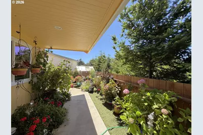 63410 Nathan Dr, Coos Bay, OR 97420 - Photo 36