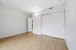 6625 W Burnside St, Portland, OR 97210 - Photo 22