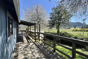 212 Garibaldi Ave, Garibaldi, OR 97118 - Photo 48