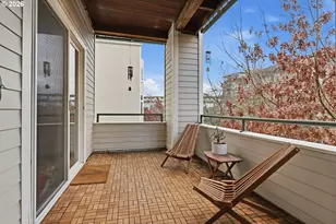 305 S Montgomery St, Portland, OR 97201 - Photo 30