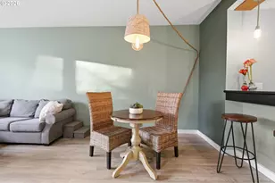 305 S Montgomery St, Portland, OR 97201 - Photo 14