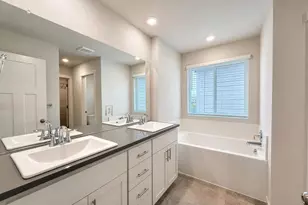 11319 NW 317th Ave, North Plains, OR 97133 - Photo 16