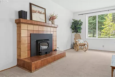 91638 Horse Creek Rd, McKenzie Bridge, OR 97413 - Photo 4