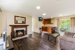 2915 NE Fremont Dr, Portland, OR 97220 - Photo 2