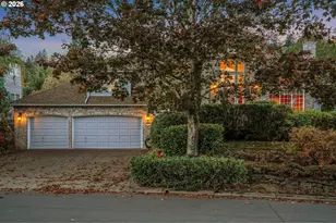 17317 Brookhurst Dr, Lake Oswego, OR 97034 - Photo 46