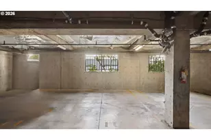 606 S Nevada St, Portland, OR 97219 - Photo 30