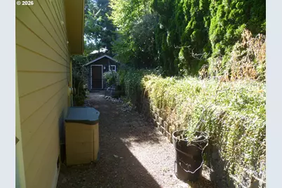532 E Stonecreek Dr, La Center, WA 98629 - Photo 42