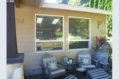 532 E Stonecreek Dr, La Center, WA 98629 - Photo 6