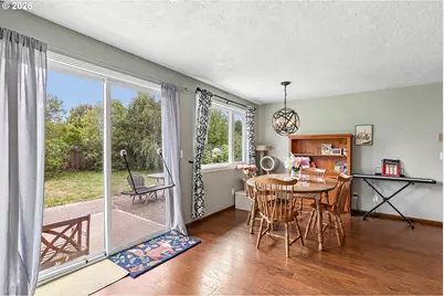307 Atwater St N, Monmouth, OR 97361 - Photo 10