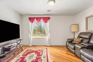 757 Echo Dr, Roseburg, OR 97470 - Photo 20