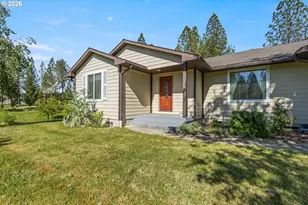 757 Echo Dr, Roseburg, OR 97470 - Photo 2