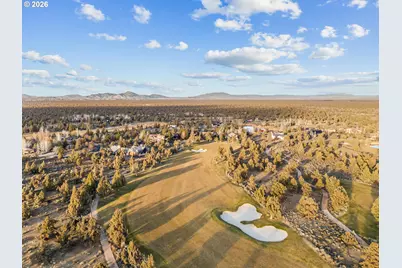 23087 Watercourse Way, Bend, OR 97701 - Photo 46