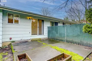 10238 NE Morris Ct, Portland, OR 97220 - Photo 28