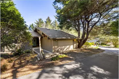17454 Bluff Dr, Brookings, OR 97415 - Photo 4