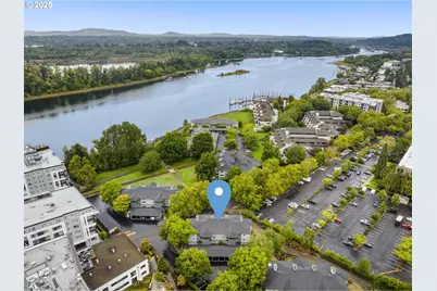 4980 S Landing Dr #102, Portland, OR 97239 - Photo 22