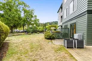 4980 S Landing Dr, Portland, OR 97239 - Photo 20