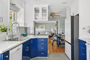 1032 Laurel St, Lake Oswego, OR 97034 - Photo 12