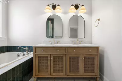 11427 Sprite Way, Oregon City, OR 97045 - Photo 32