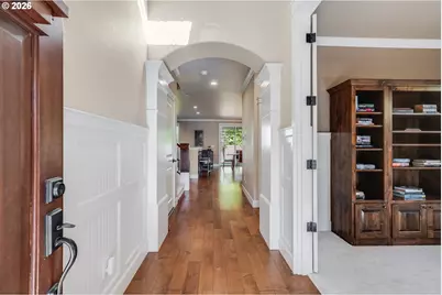 1610 NE Stile Dr, Hillsboro, OR 97124 - Photo 4