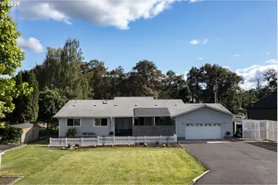 200 Rivershore Dr, Roseburg, OR 97470 - Photo 1